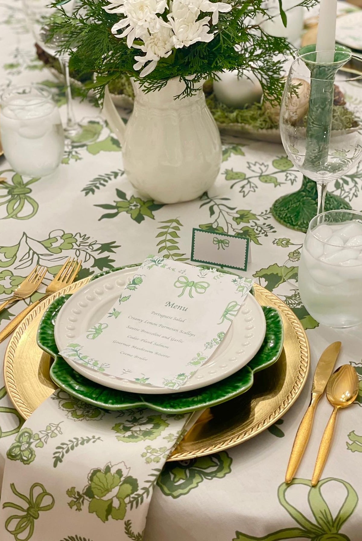 Linda's Garden Tablecloths