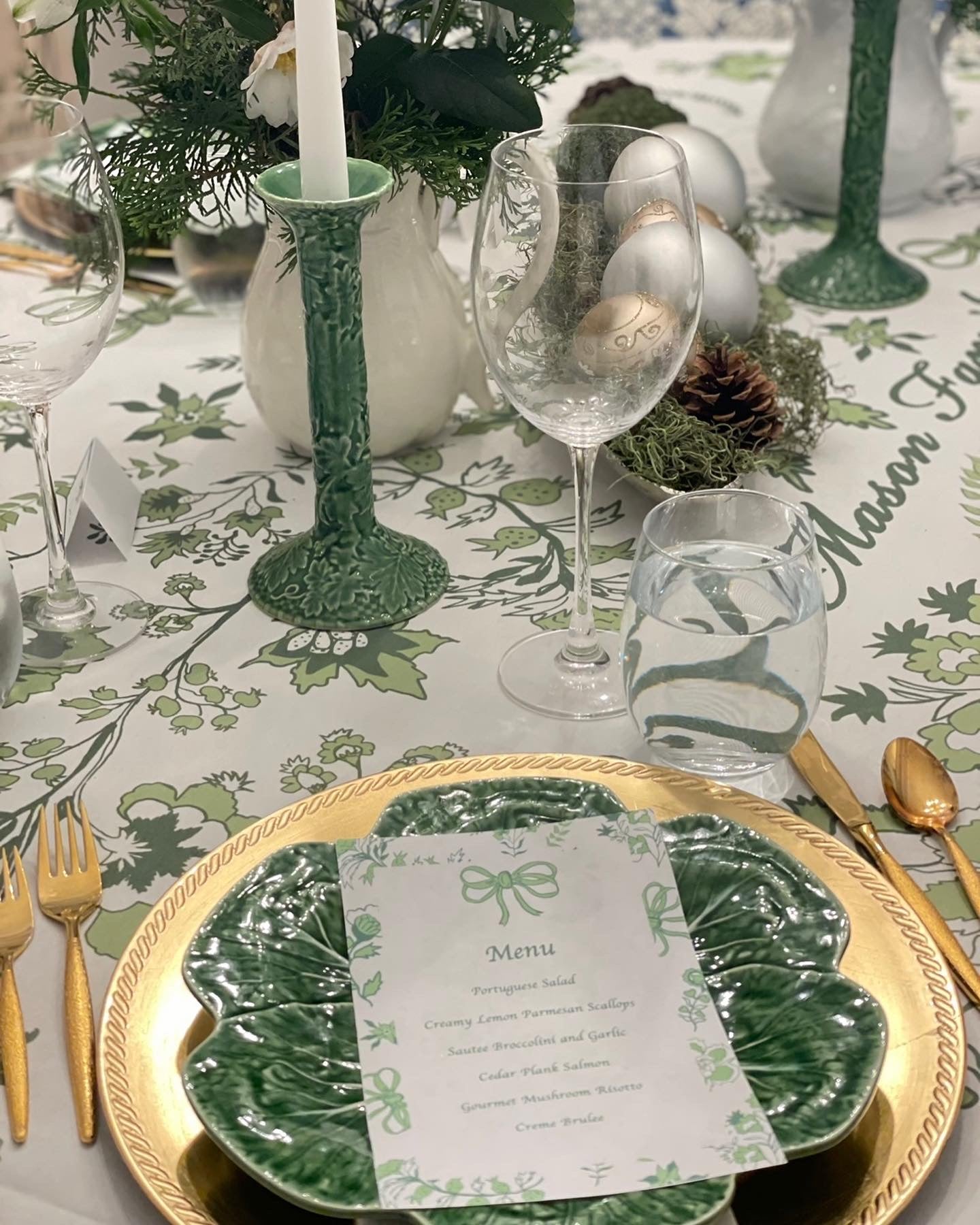 Custom Linda's Garden Tablecloth
