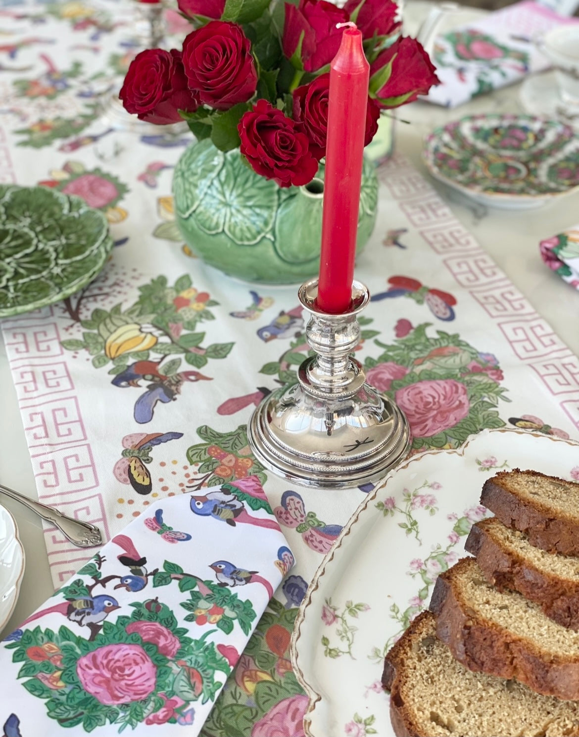 Famille Rose Napkin (2PK) by Diga Linda