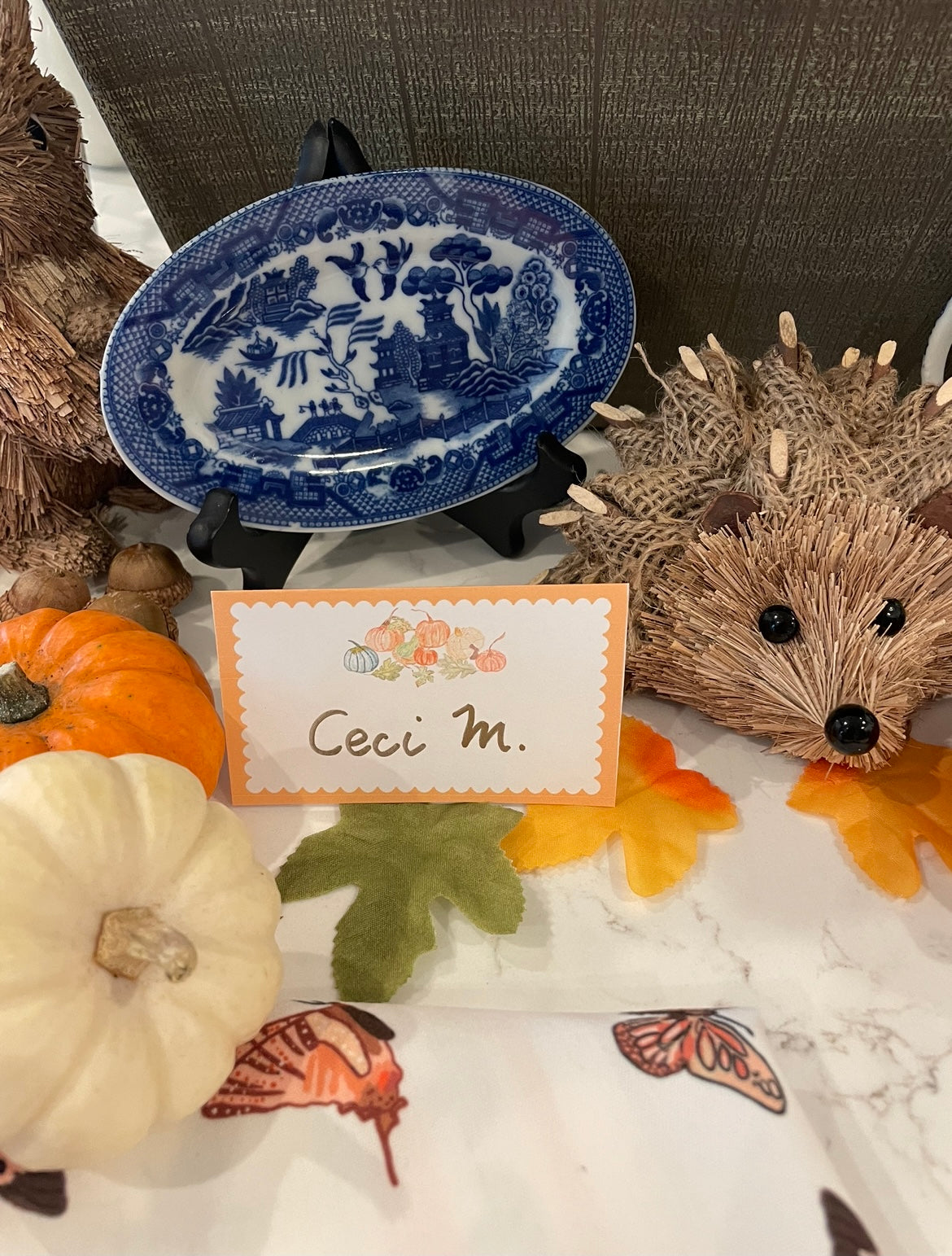 Fall Pumpkins Folding Place Cards