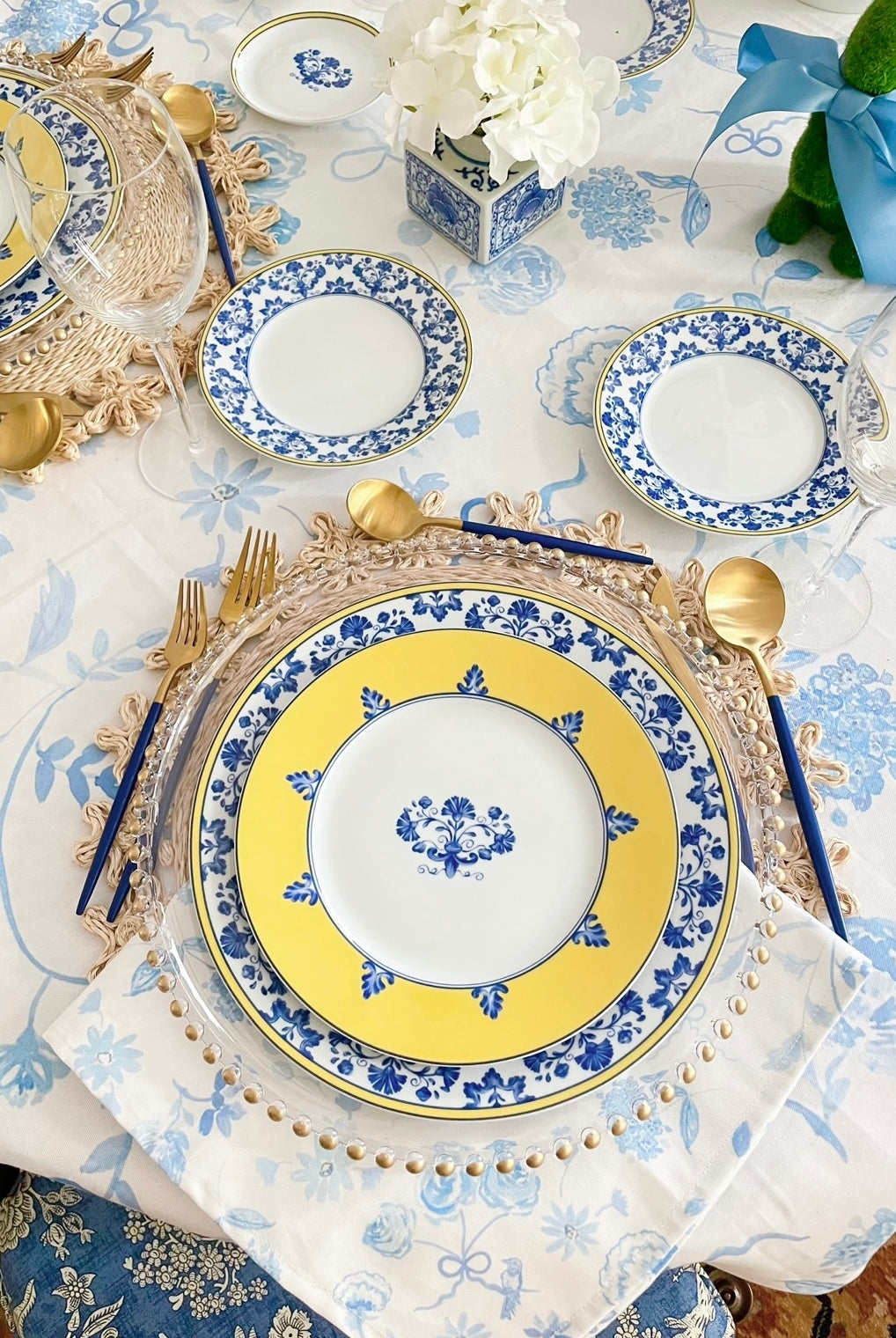 Botanical Garden Tablecloths