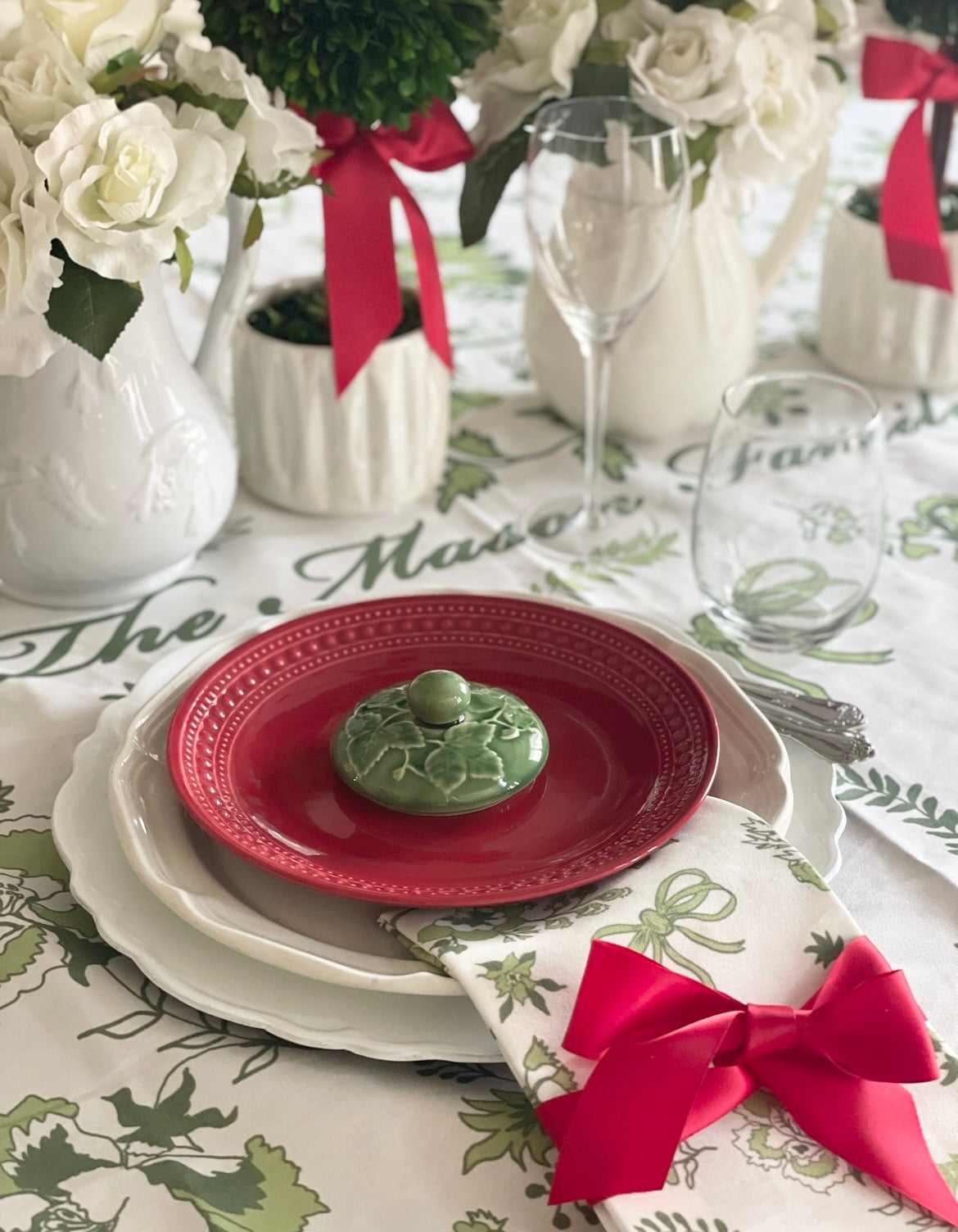 Custom Linda's Garden Tablecloth
