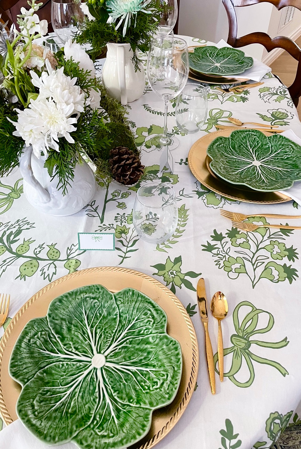 Linda's Garden Tablecloths