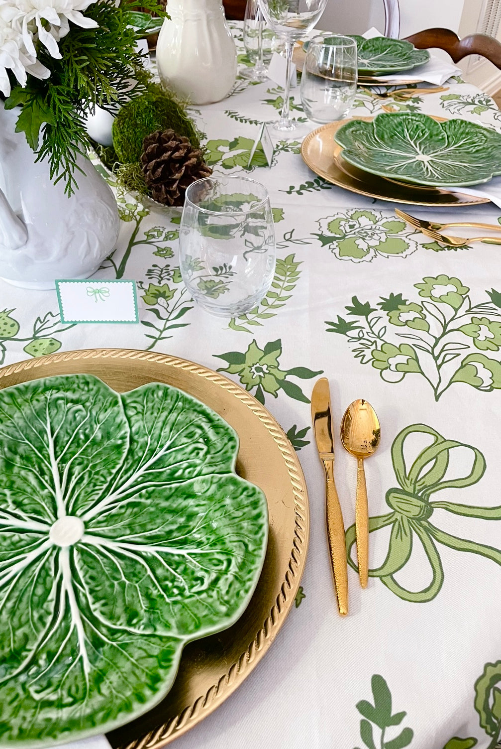 Linda's Garden Tablecloths