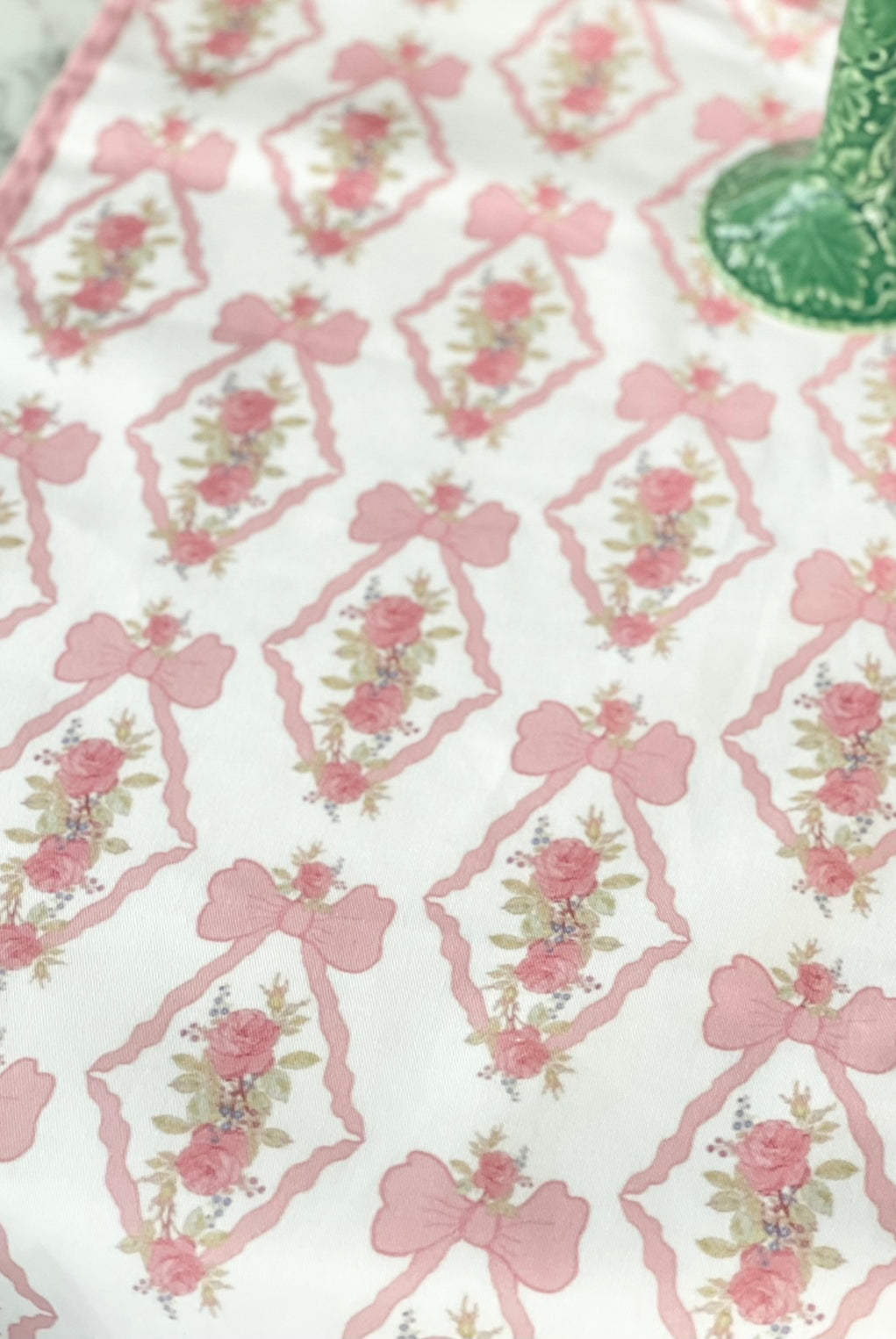 Vintage Roses and bows Table Runners