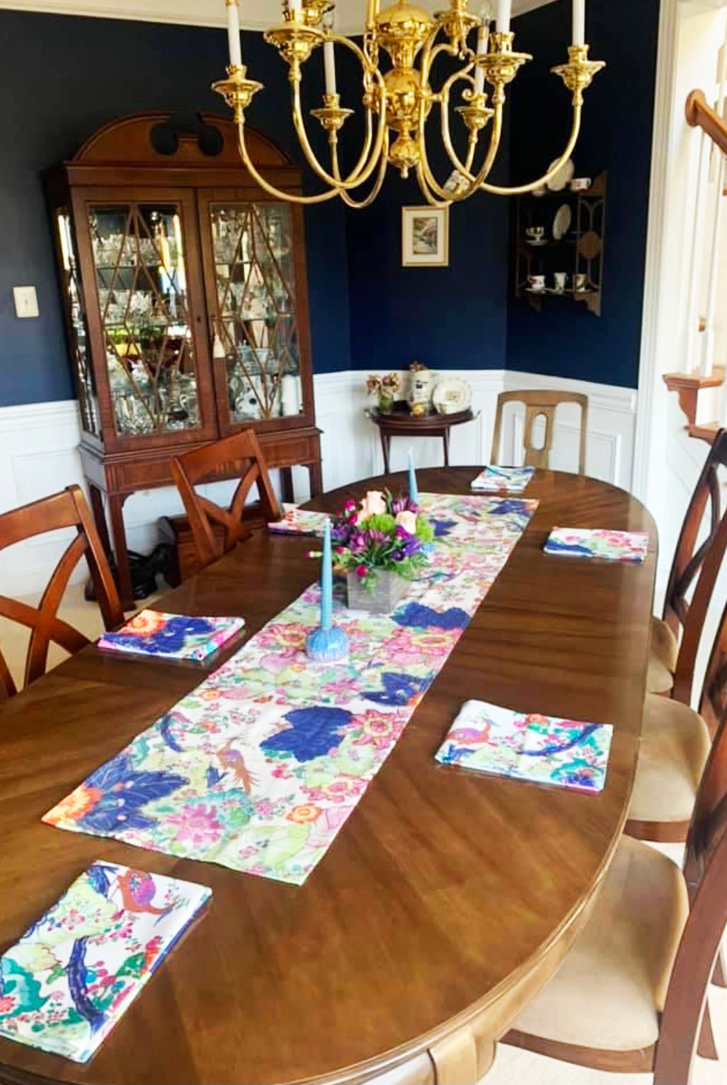 Tobacco Leaf Chinoiserie Table runner