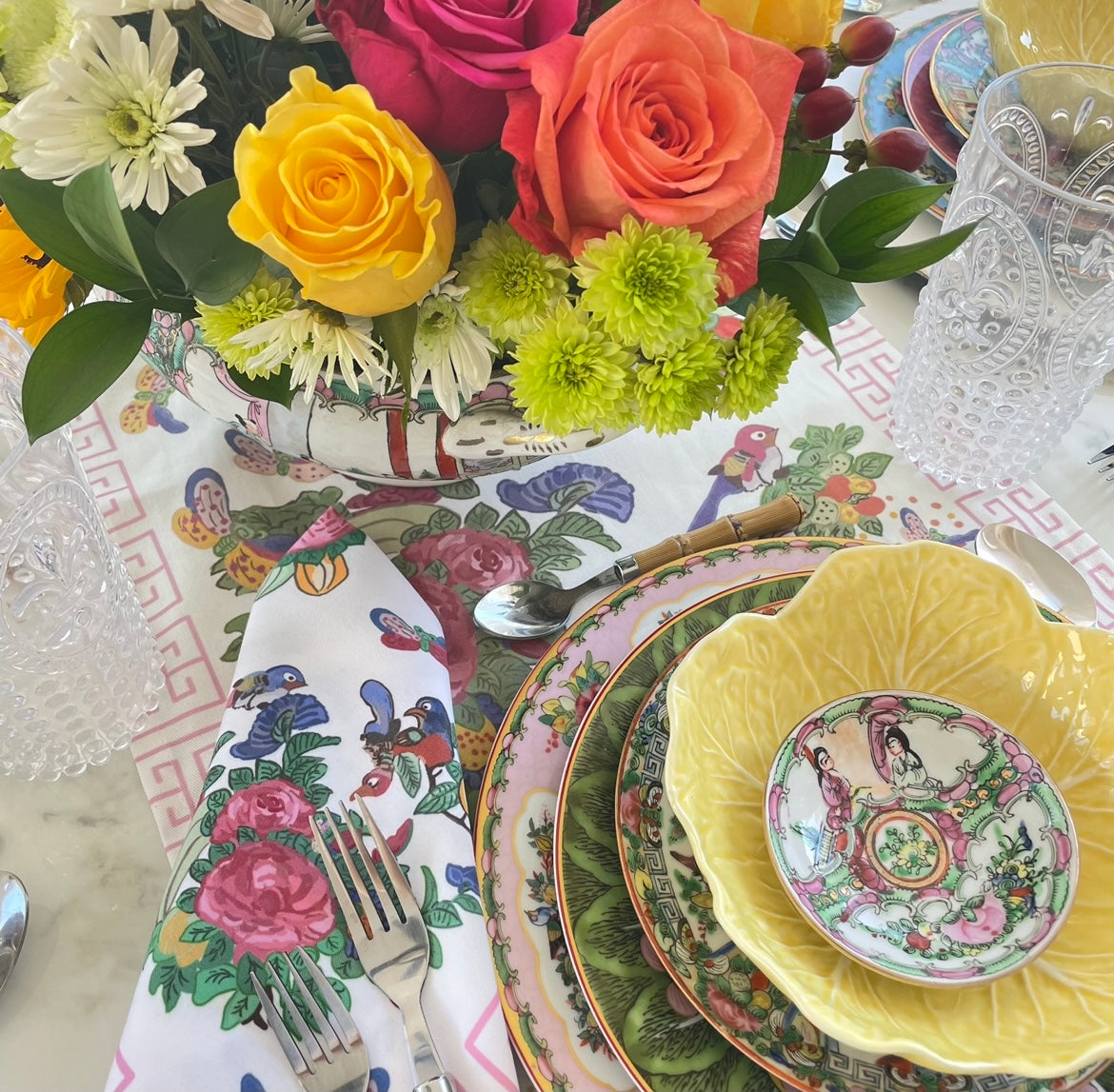 Famille Rose Napkin  (2PK) by Diga Linda