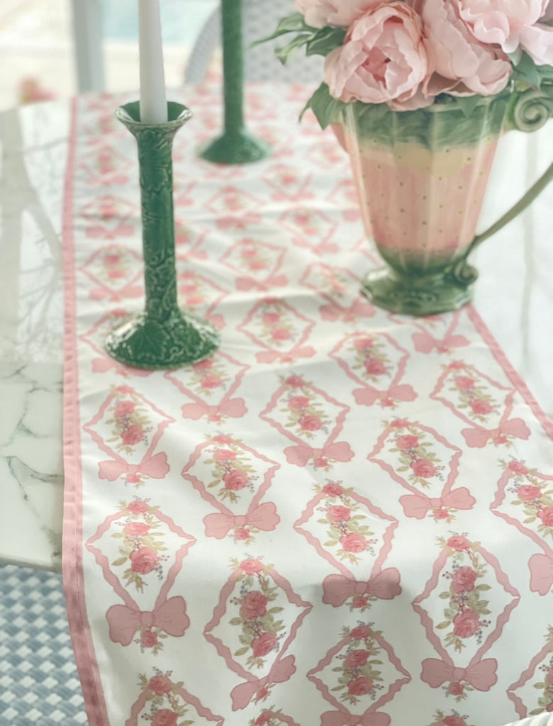 Vintage Roses and bows Table Runners